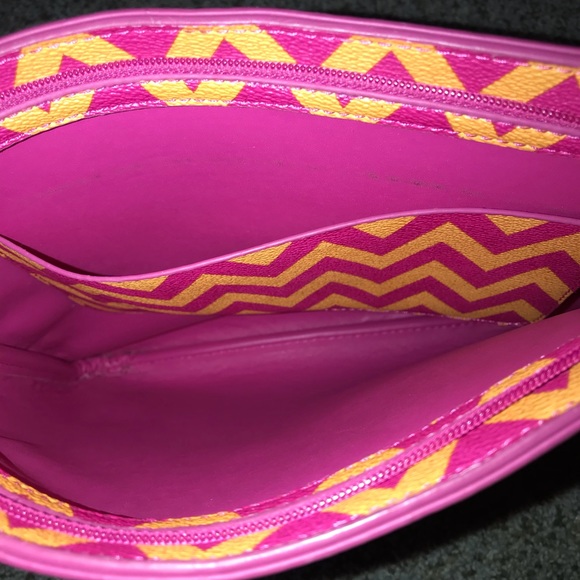 Vera Bradley Slim Hipster Ziggy Zags Chevron - Picture 8 of 8